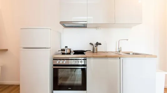 Rooms in Berlin Mitte - photo 10