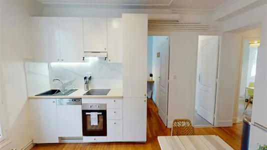 Rooms in Paris 16éme arrondissement (North) - photo 9