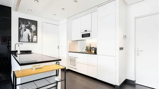 Apartments in Paris 16ème arrondissement (South) - photo 10