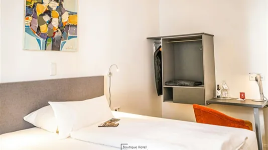 Rooms in Berlin Charlottenburg-Wilmersdorf - photo 7