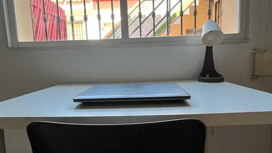 Rooms in Dos Hermanas - photo 10