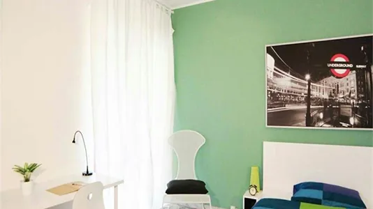 Rooms in Milano Zona 2 - Stazione Centrale, Gorla, Turro, Greco, Crescenzago - photo 7