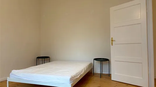 Apartments in Location is not specified - photo 6