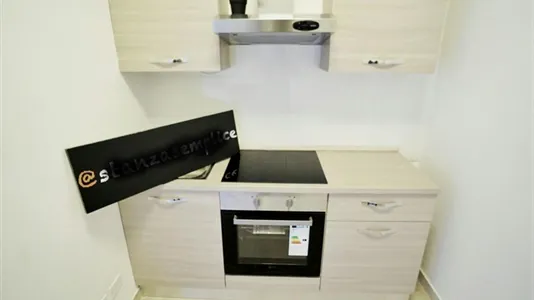 Rooms in Milano Zona 8 - Fiera, Gallaratese, Quarto Oggiaro - photo 3