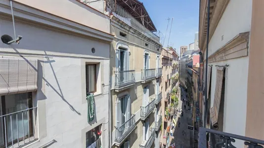 Apartments in Barcelona Ciutat Vella - photo 5