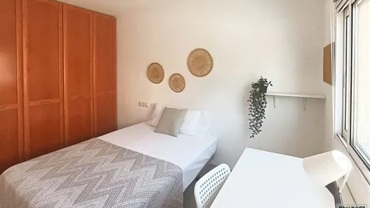 Rooms in Tarragona - photo 1