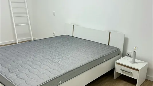 Rooms in Aveiro - photo 3