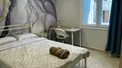 Room for rent, Neapoli-Sykies, Central Macedonia, &lt;span class=&quot;blurred street&quot; onclick=&quot;ProcessAdRequest(13611517)&quot;&gt;&lt;span class=&quot;hint&quot;&gt;See streetname&lt;/span&gt;[xxxxxxxxxxxxx]&lt;/span&gt;
