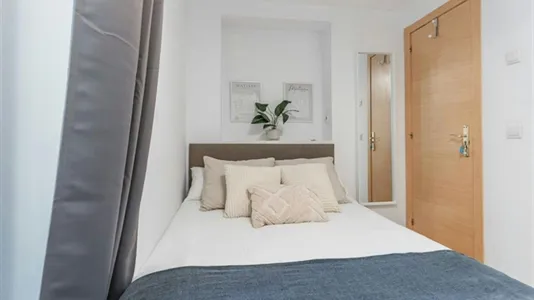 Rooms in Madrid Centro - photo 1