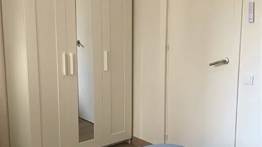 Rooms in Cornellà de Llobregat - photo 3