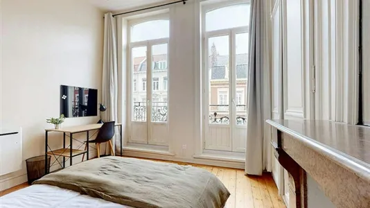 Rooms in Lille - photo 3