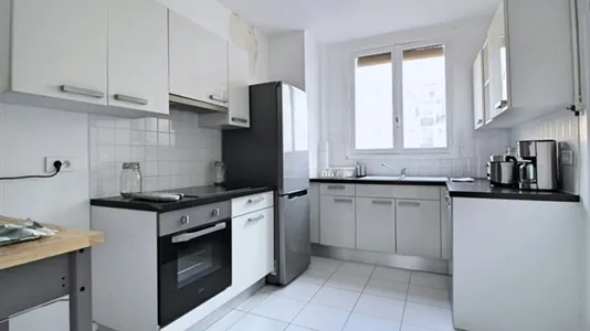 Rooms in Paris 16éme arrondissement (North) - photo 5