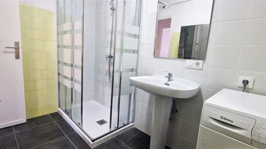 Apartments in Valencia Ciutat Vella - photo 5