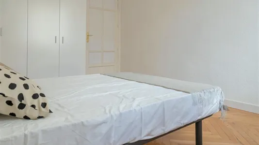 Rooms in Madrid Chamberí - photo 5