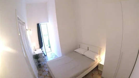 Rooms in Napoli Municipalità 3 - photo 6