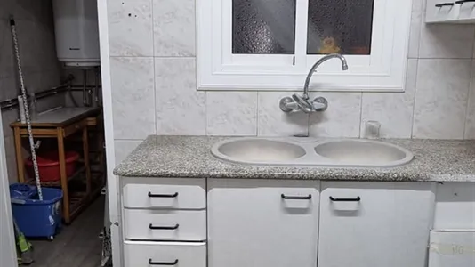 Rooms in Barcelona Nou Barris - photo 5