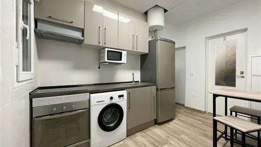 Rooms in Las Barranquillas - photo 8