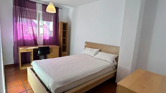 Rooms in Murcia - photo 2