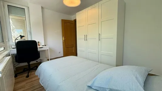 Rooms in Madrid Barajas - photo 5