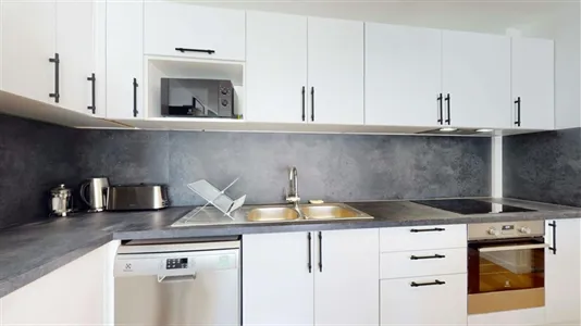 Rooms in Nanterre - photo 10