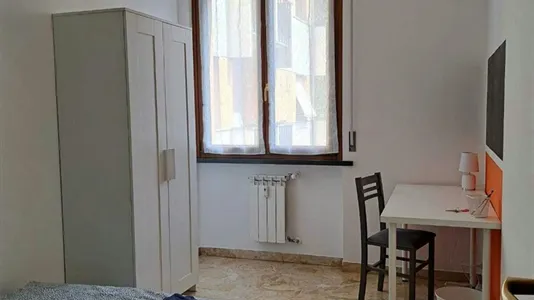 Rooms in Genoa - photo 3