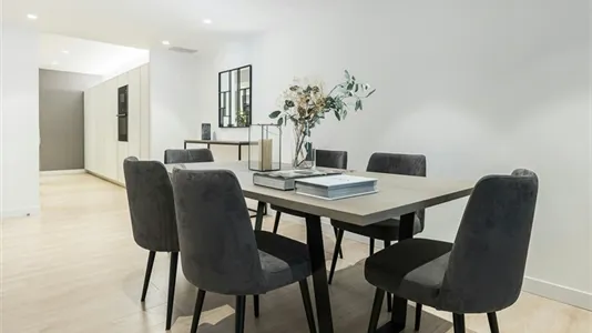 Apartments in Barcelona Eixample - photo 5