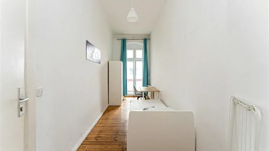 Rooms in Berlin Friedrichshain-Kreuzberg - photo 2