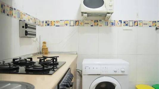 Rooms in Barcelona Eixample - photo 6