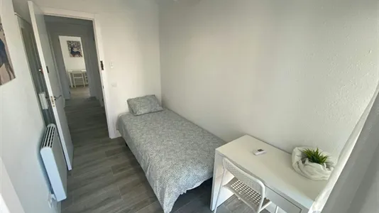 Rooms in Adaro - photo 6