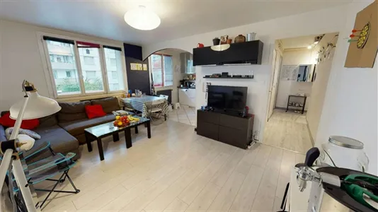 Rooms in Grenoble - photo 4