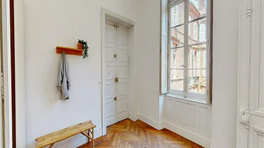 Rooms in Toulouse - photo 3