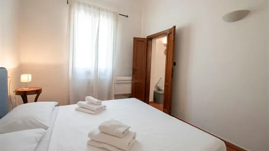 Apartments in Florence - photo 2
