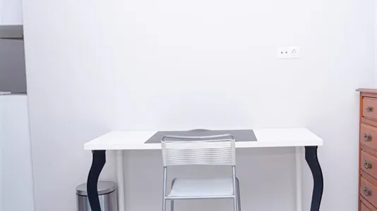 Rooms in Barcelona Gràcia - photo 5