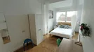 Room for rent, Granada, Andalucía, &lt;span class=&quot;blurred street&quot; onclick=&quot;ProcessAdRequest(11233947)&quot;&gt;&lt;span class=&quot;hint&quot;&gt;See streetname&lt;/span&gt;[xxxxxxxxxxxxx]&lt;/span&gt;