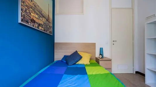 Rooms in Milano Zona 8 - Fiera, Gallaratese, Quarto Oggiaro - photo 4