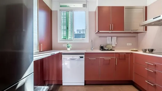 Rooms in Barcelona Eixample - photo 7