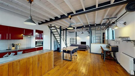 Houses in Angoulême - photo 2