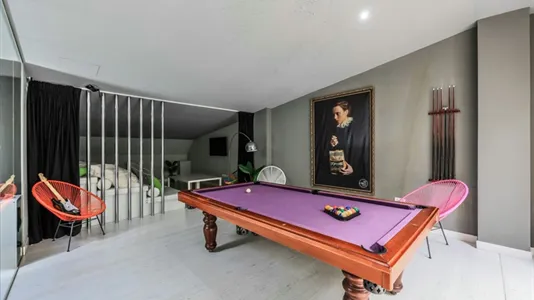 Rooms in Madrid Salamanca - photo 9