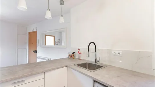 Apartments in Barcelona Eixample - photo 7