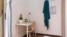 Room for rent, Bologna, Emilia-Romagna, &lt;span class=&quot;blurred street&quot; onclick=&quot;ProcessAdRequest(10194859)&quot;&gt;&lt;span class=&quot;hint&quot;&gt;See streetname&lt;/span&gt;[xxxxxxxxxxxxx]&lt;/span&gt;