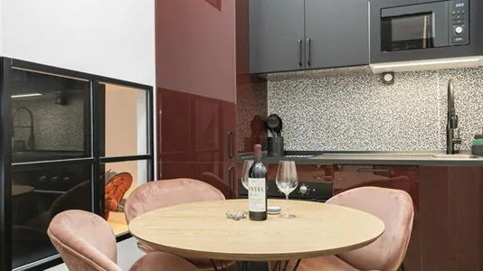 Apartments in Madrid Chamberí - photo 3