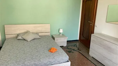 Room for rent in Genoa, Liguria