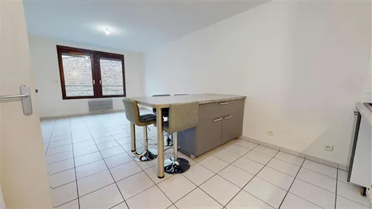 Apartments in Saint-Étienne - photo 6