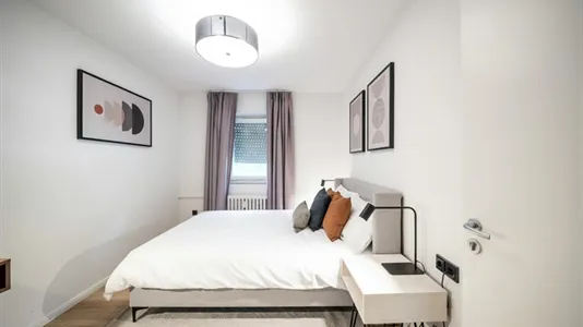 Apartments in Berlin Charlottenburg-Wilmersdorf - photo 6