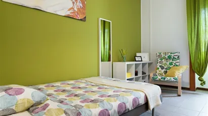 Room for rent in Paris 17ème arrondissement, Paris