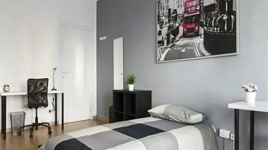 Rooms in Milano Zona 2 - Stazione Centrale, Gorla, Turro, Greco, Crescenzago - photo 3