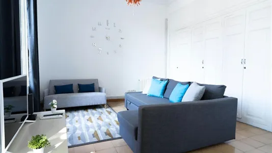 Rooms in Barcelona Eixample - photo 10