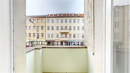 Apartments in Berlin Neukölln - photo 4