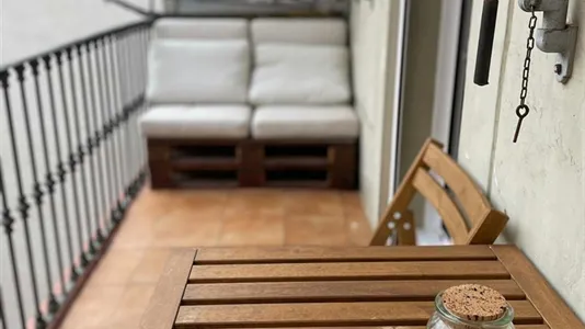 Rooms in Barcelona Eixample - photo 1