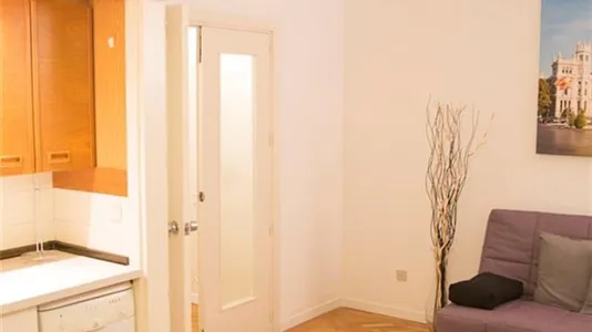 Apartments in Madrid Centro - photo 5